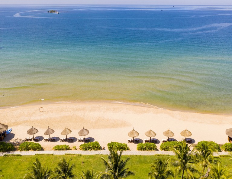 【越南奇幻富國島】香島跨海纜車．珍珠野生動物園．大海龜樂園．威尼斯大世界5天